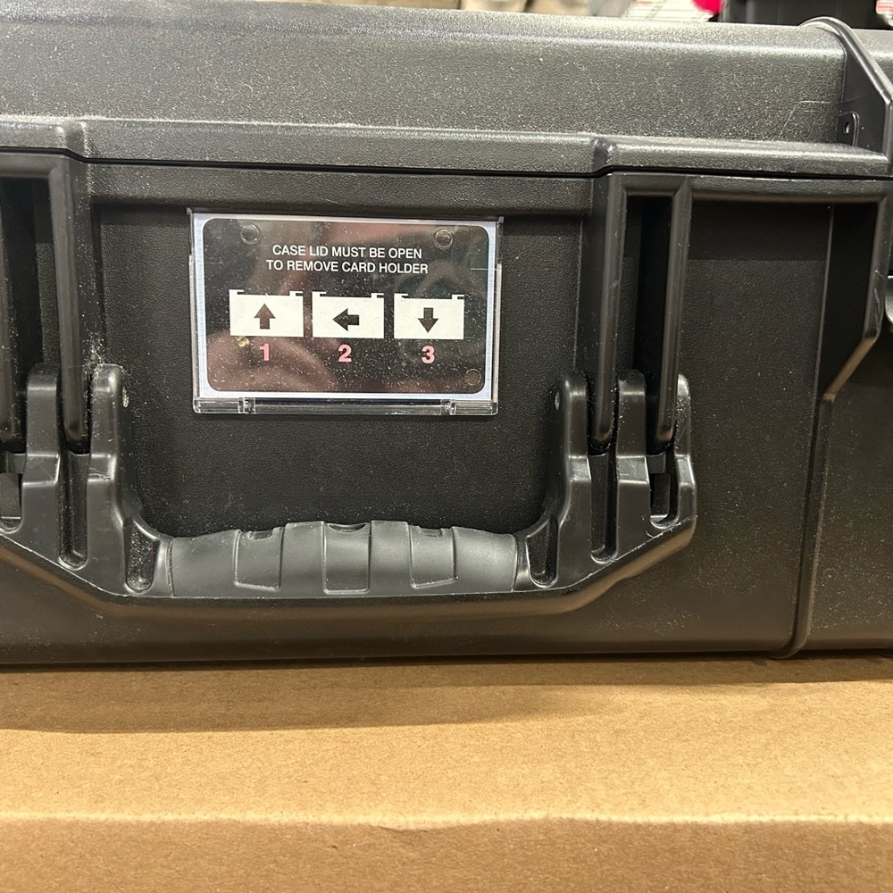 Pelican Air 1535 Rugged Black Camera Case - Picture 2 of 14